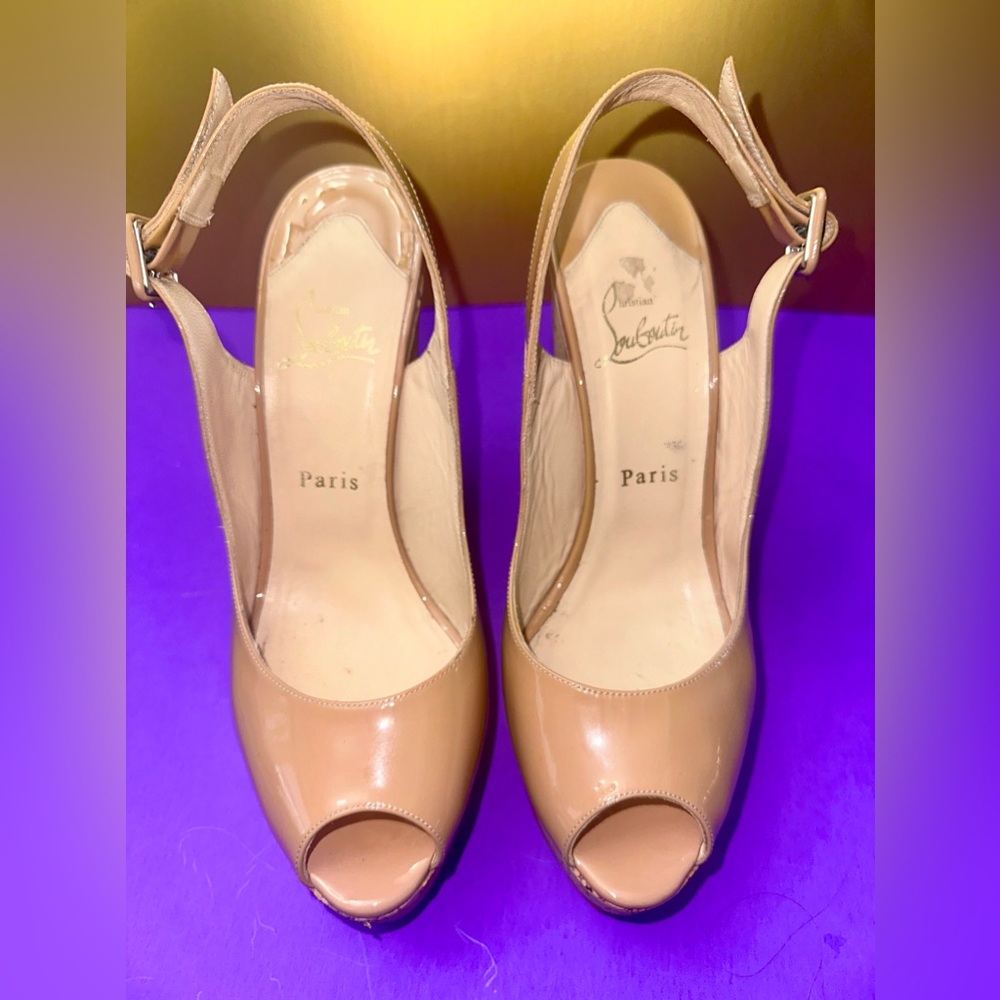 GUC CHRISTIAN LOUBOUTIN UNE PLUME SLING 120 PATENT CORK WEDGE SANDALS - SIZE 38